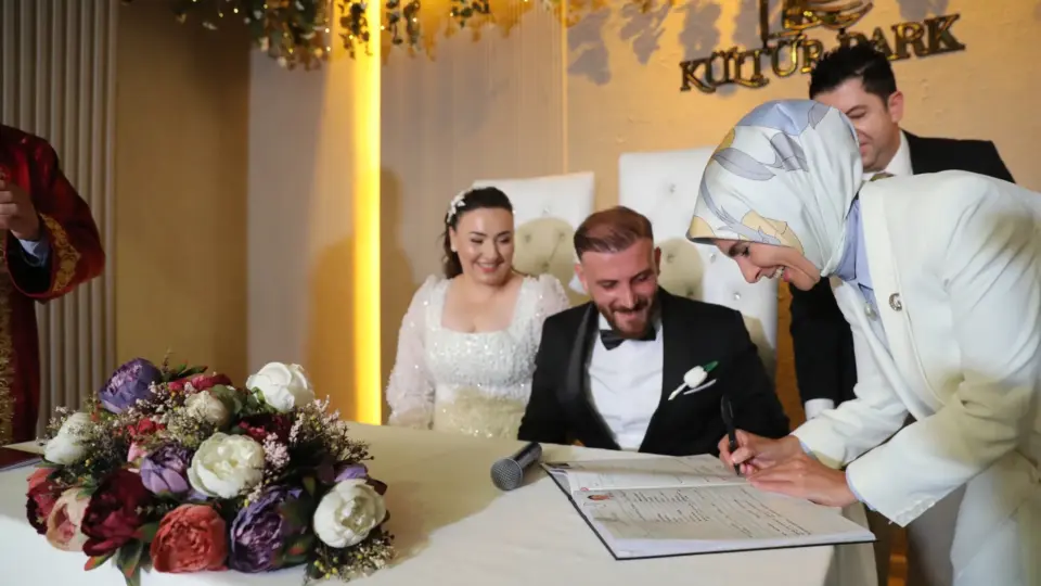 Aile ve Sosyal Hizmetler: Genç çiftlere sağlanan destek 10 milyar lirayı geçti