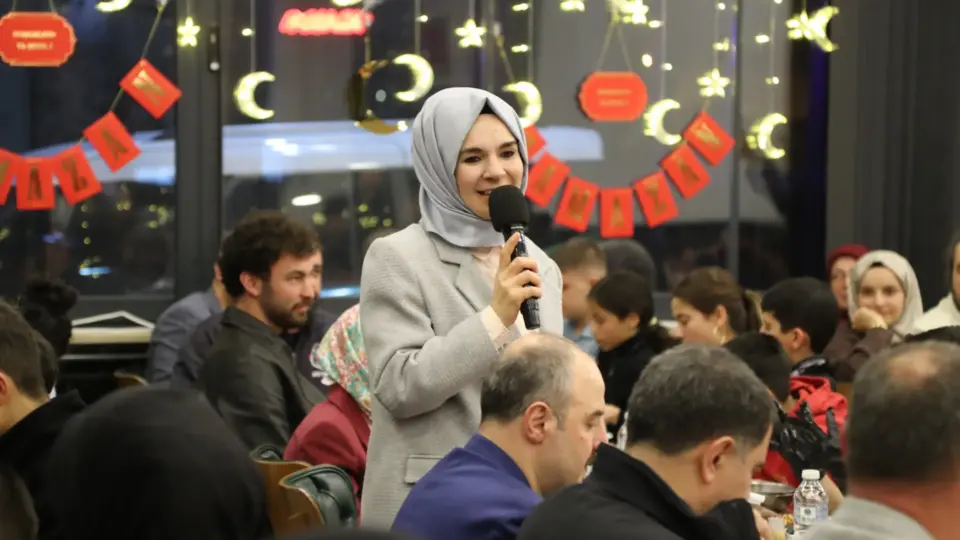 Aile ve Sosyal Hizmetler Bakanı Göktaş: Devlet Korumasındaki Çocuklarla İftarda Buluştu